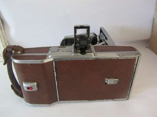 **Polaroid Land Camera**Model 95 A....Good Cosmetic Condition....Shutter Fires...Not Tested