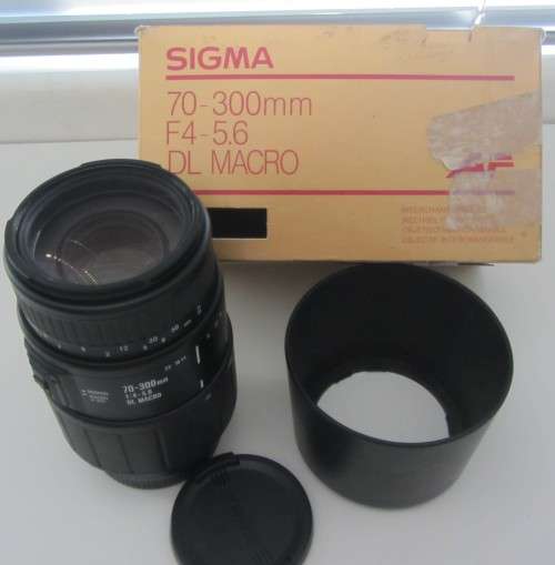 **Sigma 70-300mm F 4-5.6**DL Macro for Minolta....Good condition.