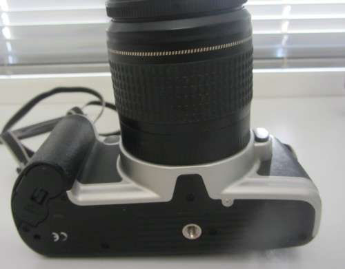 **Canon EOS 500 N**35mm S.L.R. Camera-Canon Zoom EF 28-80mm1:3.5-5.6 iv Lens.