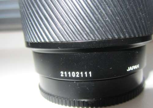 **Minolta AF-100 Macro**100mm 1:2.8(32)55mm Lens....Incl Lens Hood/Caps-As per Photos