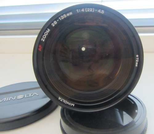 **Minolta AF 28-135mm**Macro-AF Zoom 28-135mm 1:4(22)-4.5..72mm Filter tread.