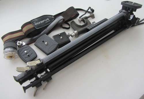 **Vivitar 901 Vintage Tripod**Plus Window Mount Plus More and  Accessories..As per Photos
