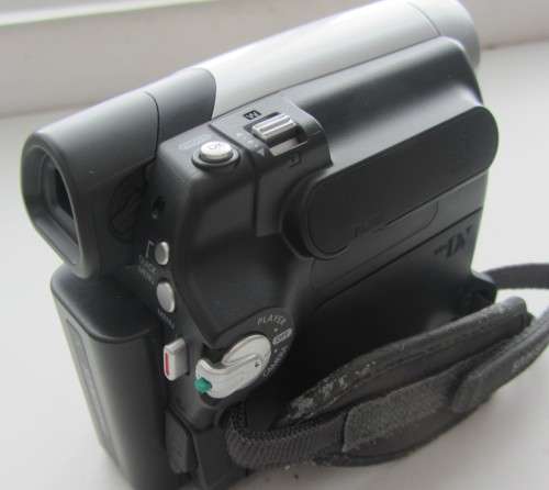 **Samsung Digital Mini DV Camcorder** VP-D361i-Pal...33x Optical Zoom Digital 1200X.