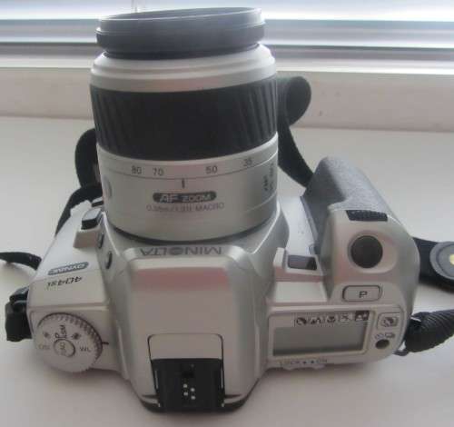 **Minolta 404si**Dynax 35mm S.L.R Camera Incl Tokina AF 100-300mm 5.6-6.7 Lens