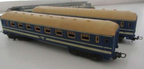 **Lima** Loco Plus Two Junior Blue Passenger Coaches and Car Carrier Plus Tracks.
