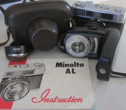 **Minolta AL**35mm Film Camers-Incl Exposure Meter,Instructions,Lens Hood.Original Bag