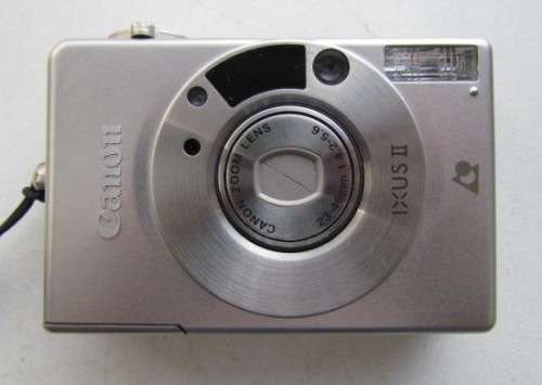 **Canon Ixus ii**Canons Famous Small Compact APS Film Camera-Working-Not Film Tested