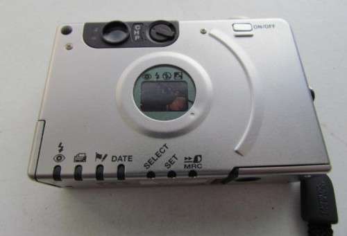 **Canon Ixus ii**Canons Famous Small Compact APS Film Camera-Working-Not Film Tested