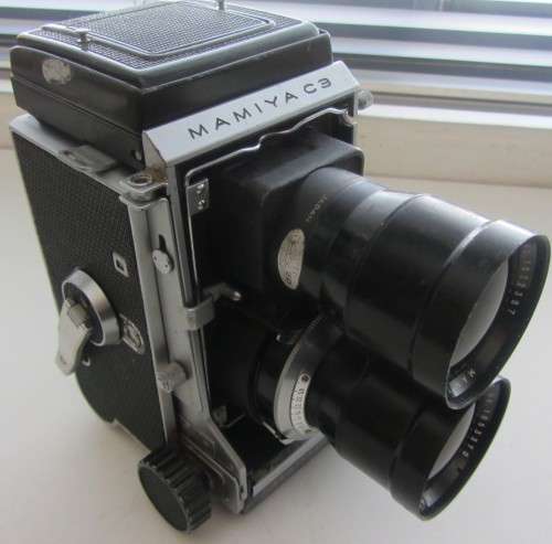 Mamiya C3 Professional Twin Lens TLR Film Camera.Mamiya Sekor 1:4.5 f=18cm Lens
