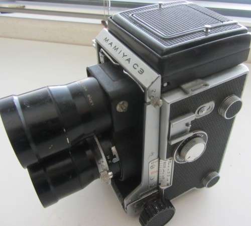 Mamiya C3 Professional Twin Lens TLR Film Camera.Mamiya Sekor 1:4.5 f=18cm Lens