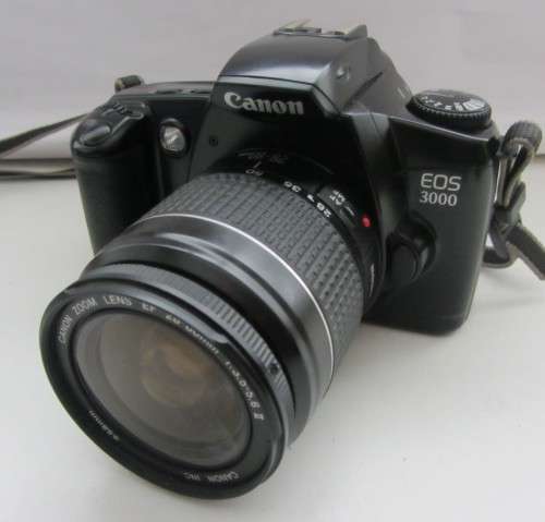 Canon EOS 3000 S.L.R. Canon EF 28-80m 3.5-5.5ii Lens No Fungus or Haze.-Very Good Condition.
