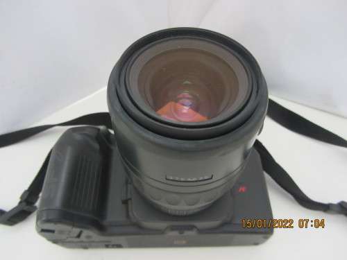Pentax SF-7 SMC Pentax-FA 1:3.5-4.7 28-80mm Lens-Clean-Good Condition.