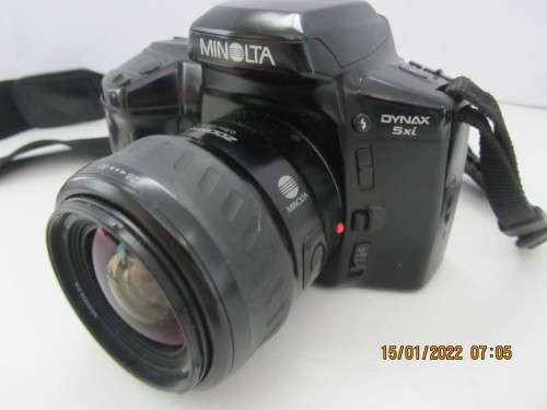 Pentax SF-7 SMC Pentax-FA 1:3.5-4.7 28-80mm Lens-Clean-Good Condition.
