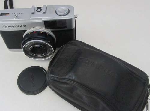 Olympus Trip 35- 35mm Camera-Good Condtion.
