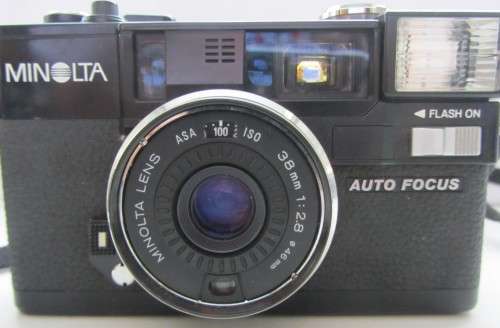 Minolta Hi-Matic Auto Focus Minolta 28mm f2.8 Lens-Working-Looking in Good Condition