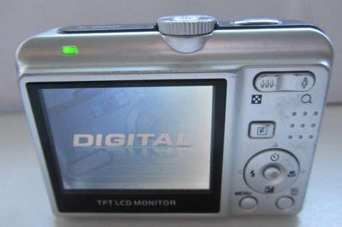 Intova IC-600 Digital Underwater Camera with Housing.