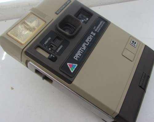 Kodak Party Flash ii-Kodamatic Instant Color Film Camera....Shutter Fires/Not Film Tested