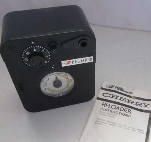 35mm Bulk Film Daylight Loader Hi Loader...Boxed- Like New