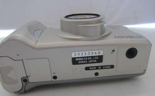 Minolta Zoom 80 Date 35mm Camera-Original Box-Excellent Condition