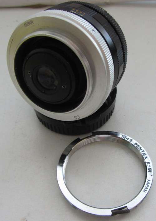 Tokina Wide 35mm f3.5 Good Condition Incl Pentax M-42 Adapter Filter and case.