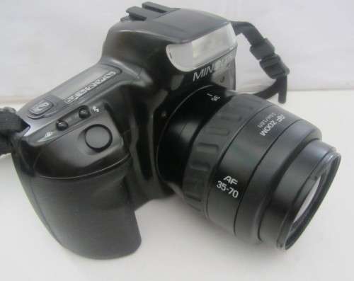 Minolta Dynax 300i-Minolta AF Zoom 35-70mm 1:3.5(22)-4.5 Lens(clean)