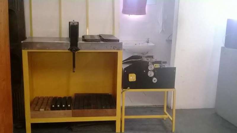 number plate machine
