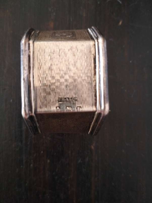 Silver cake lifter and serviette ring