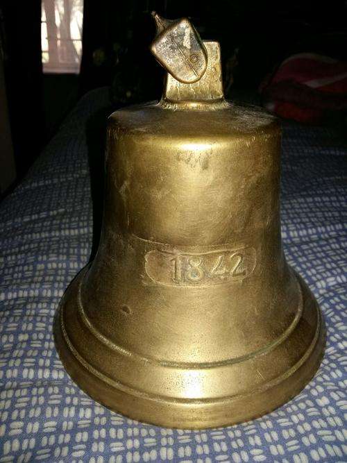 Beautiful brass bell with inscription 1842