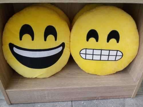 32cm Emoji Cushion