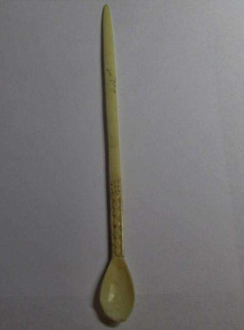Old Handcarved Long Stemmed Bone Teaspoon