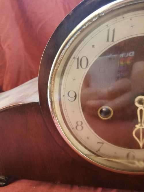 Mantel clocks
