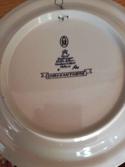 3 X decorative plates Delft etc