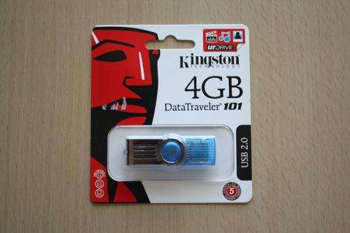 KINGSTON 4GB FLASH DRIVE