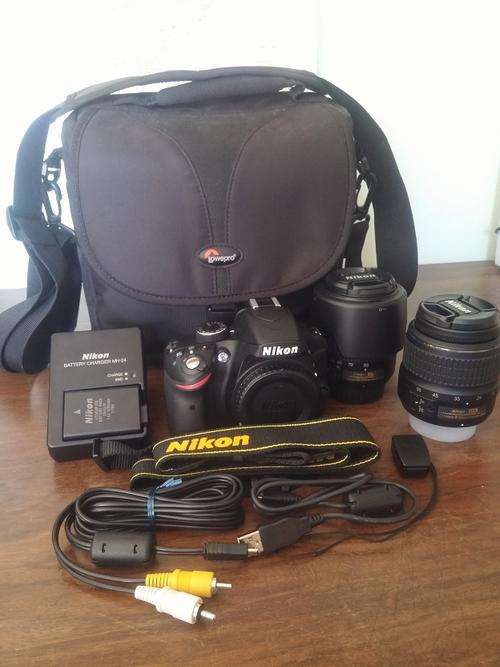 Nikon D3200 with 2 lenses For Sale