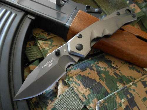 Tactical folding knife