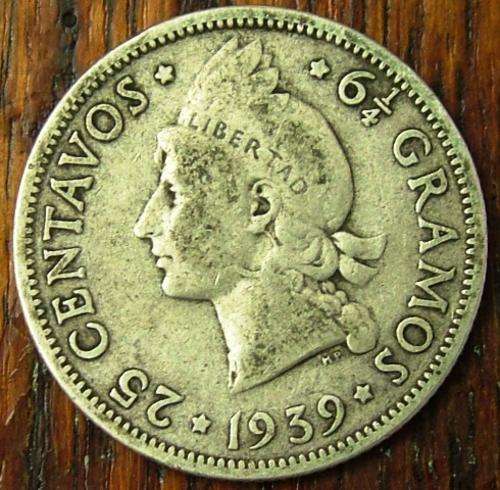NICE 6 1/4 GRAMOS 90% SILVER 1939 COIN