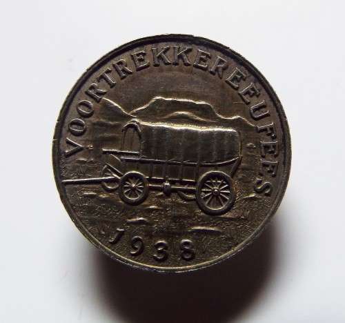 nice and rare Voortrekker button badge 1938