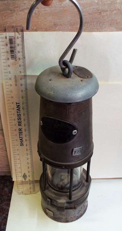 NICE AND RARE MINERS LAMP: THE WOLF SAFETY LAMP : HOOK ON TOP FOR HANGING