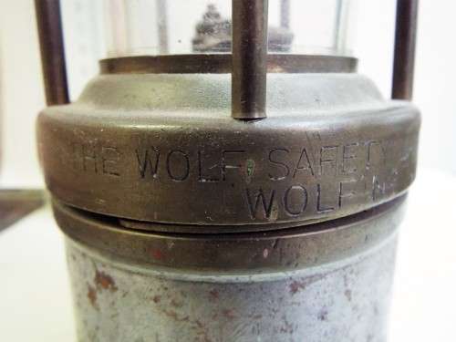NICE AND RARE MINERS LAMP: THE WOLF SAFETY LAMP : HOOK ON TOP FOR HANGING