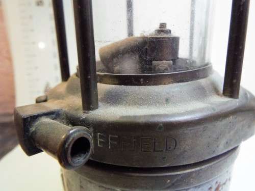 NICE AND RARE MINERS LAMP: THE WOLF SAFETY LAMP : HOOK ON TOP FOR HANGING