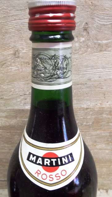 VINTAGE SUPER RARE,,, MARTINI ROSSO ,,,BOTTLED IN THE 1970s