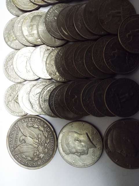 DOLLER LOT OF COINS
