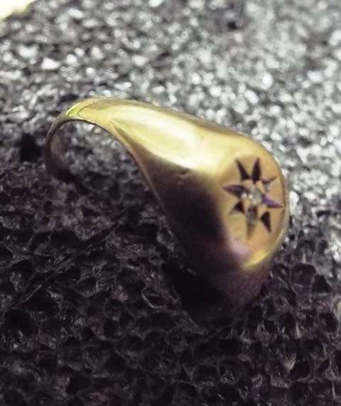 SOLID 9CT RING