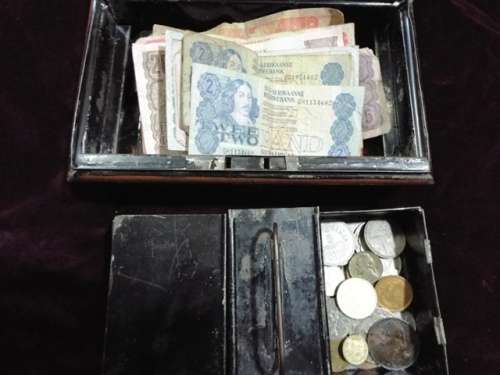 WOW huge hoard of COINS AND  NOTES some silver in vintage money box  at R1 start