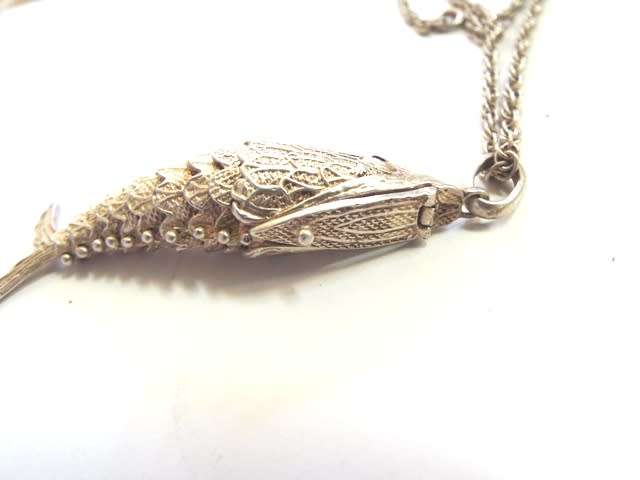 NICE Vintage fish and chain 925 silver