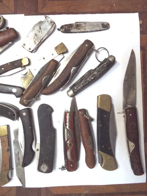 job lot of mostly broken okappi knifes