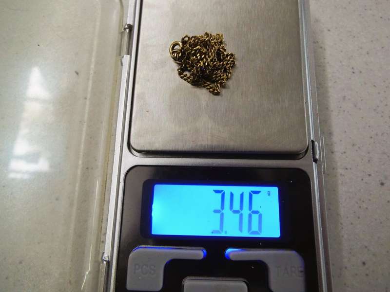 SOLID 9 ct  gold  Chain 3.45grams of gold