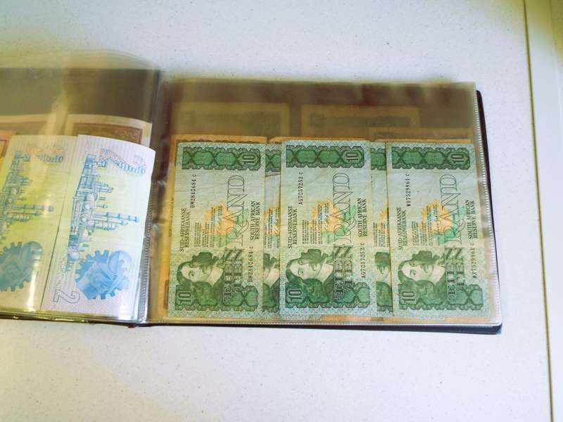 note collection lot at R1 start