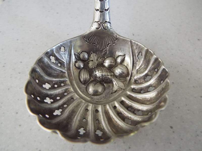 Antique silver  spoon  with hallmarks T W  (1766/77) 43 grams of silver super antique