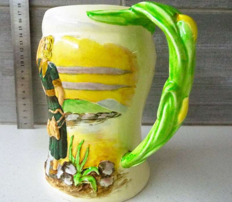 WOW,,RARE ARRICANA ,,,antique Sarie Marais Musical Crown Devon Jug 100% 1936